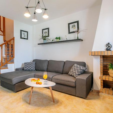 Montefaro Spacious Townhouse - Beach & Pool サンタ・ポラ エクステリア 写真