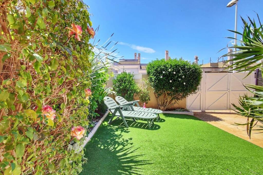 Montefaro Spacious Townhouse - Beach & Pool サンタ・ポラ エクステリア 写真